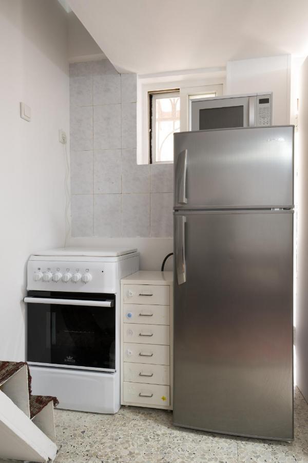 Lovely & Budget Apartment At The Center, Gardens & German Colony Haifa Exterior photo